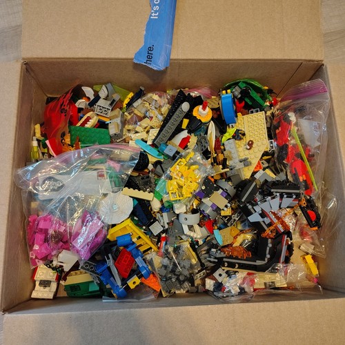 Lego bulk lot - lot, 6+